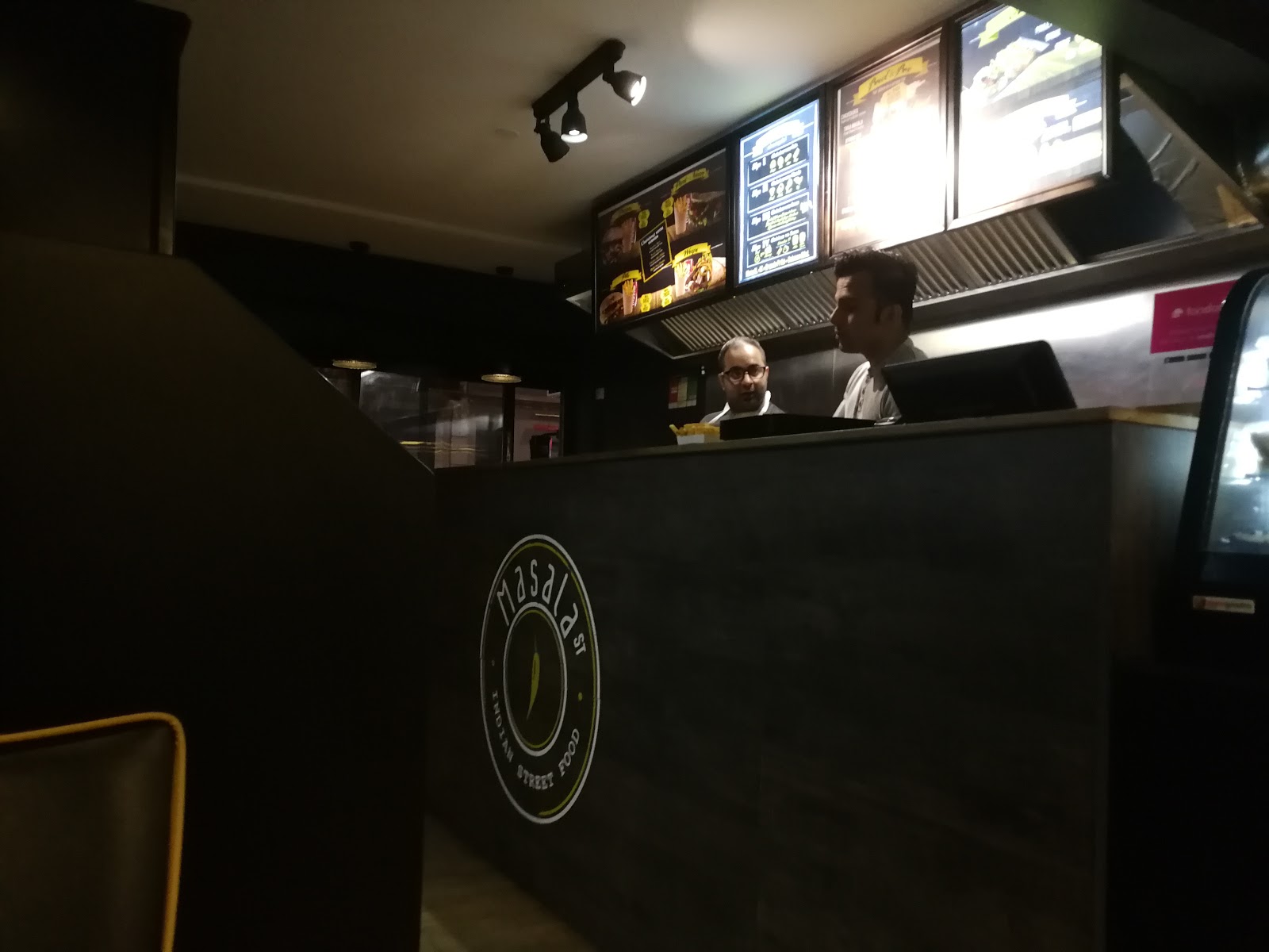 Le Masala street — photo 5