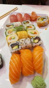 Eat Sushi