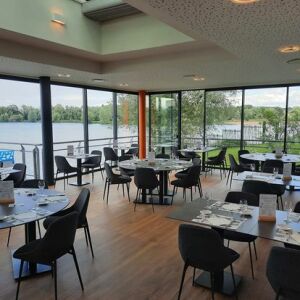 Restaurant sur le Lac