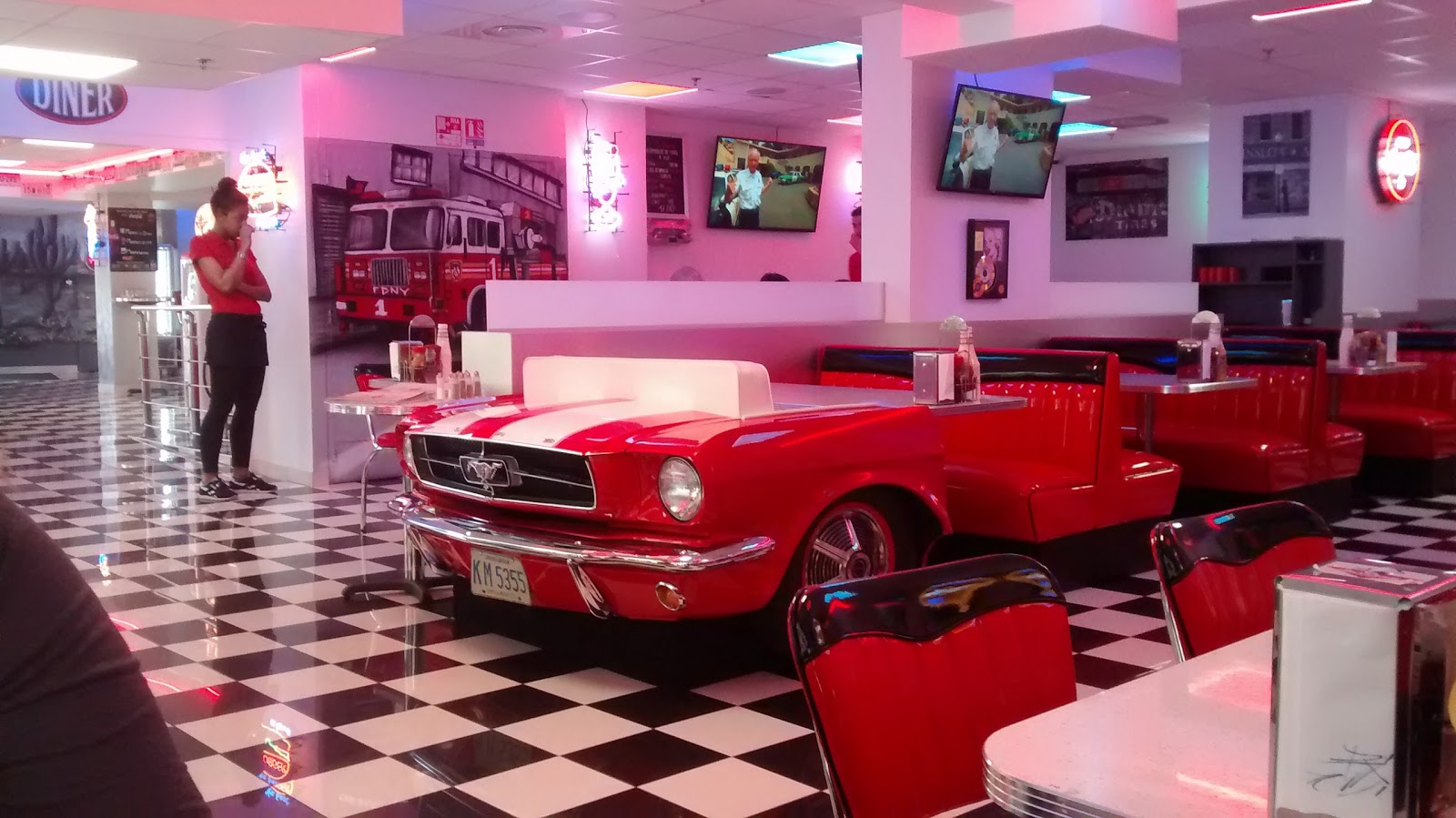 Marshall's Diner — photo 6