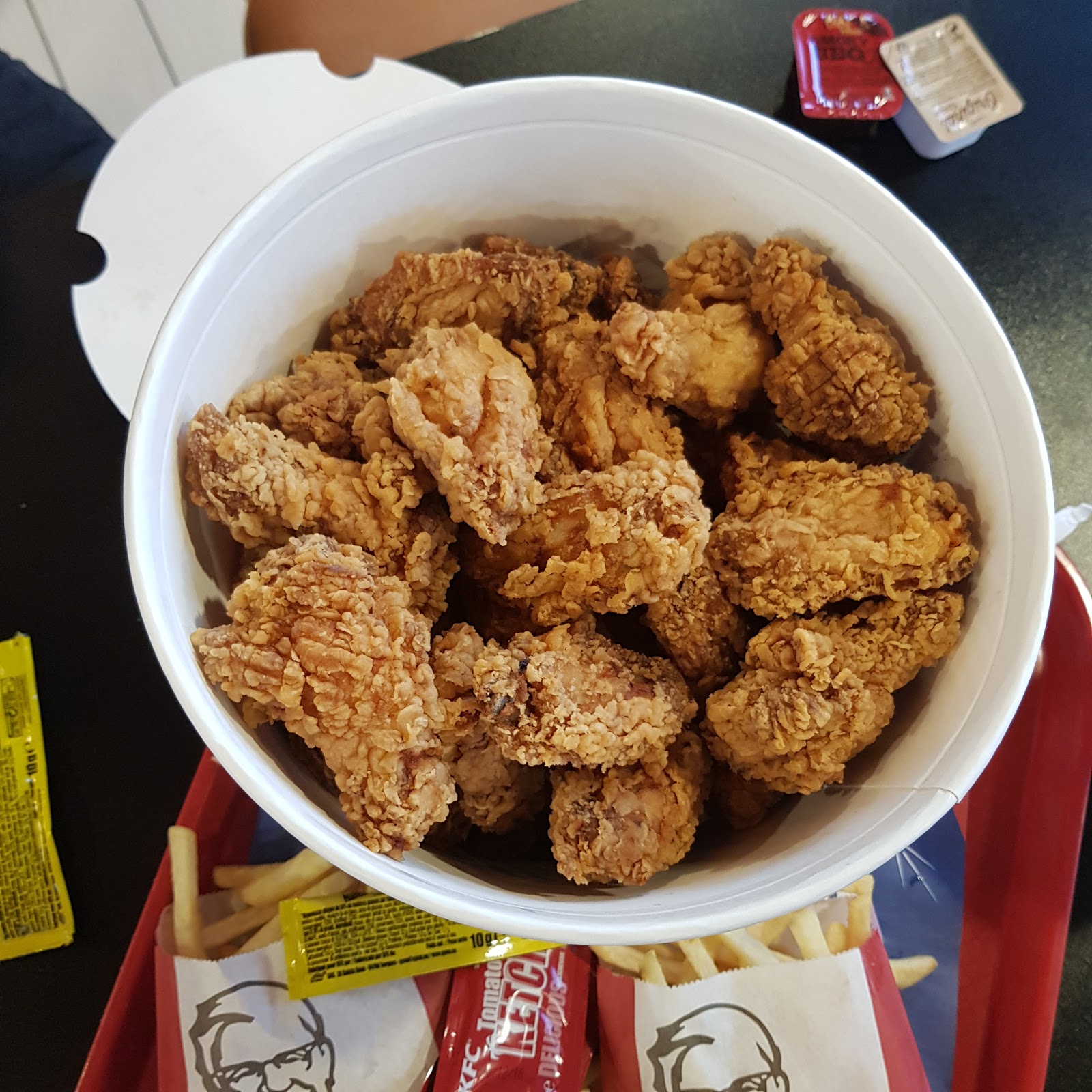 KFC Drive Bayonne