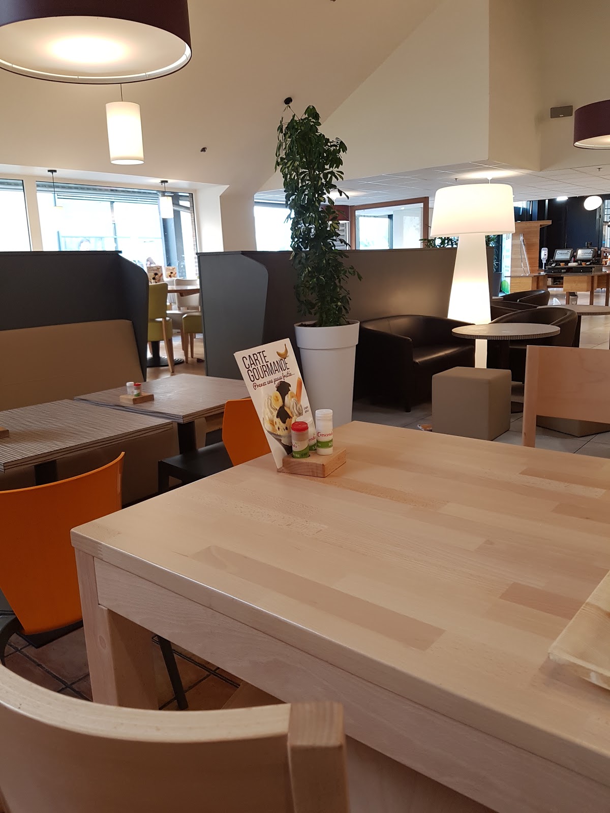 Crescendo restaurant — photo 1