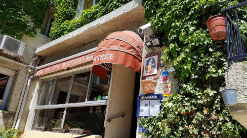 Aux Deux Acacias — photo 4
