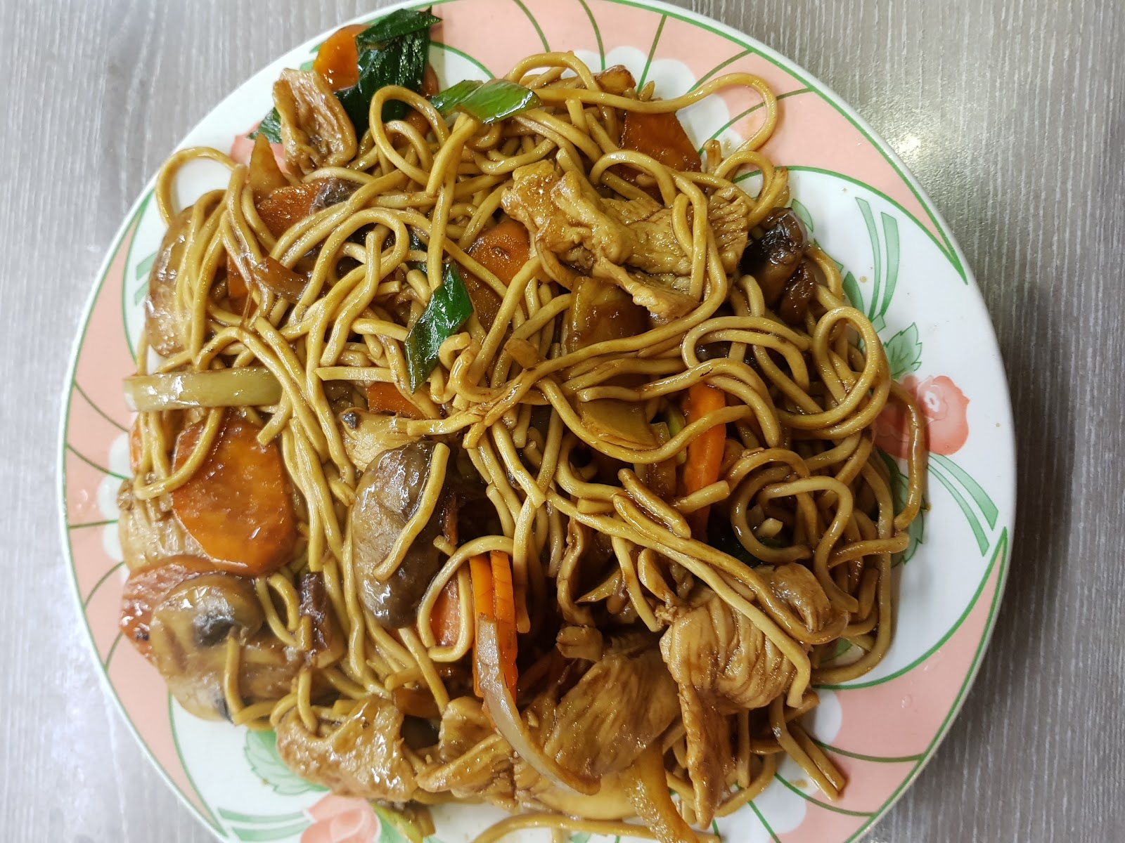Ô SUSHI WOK