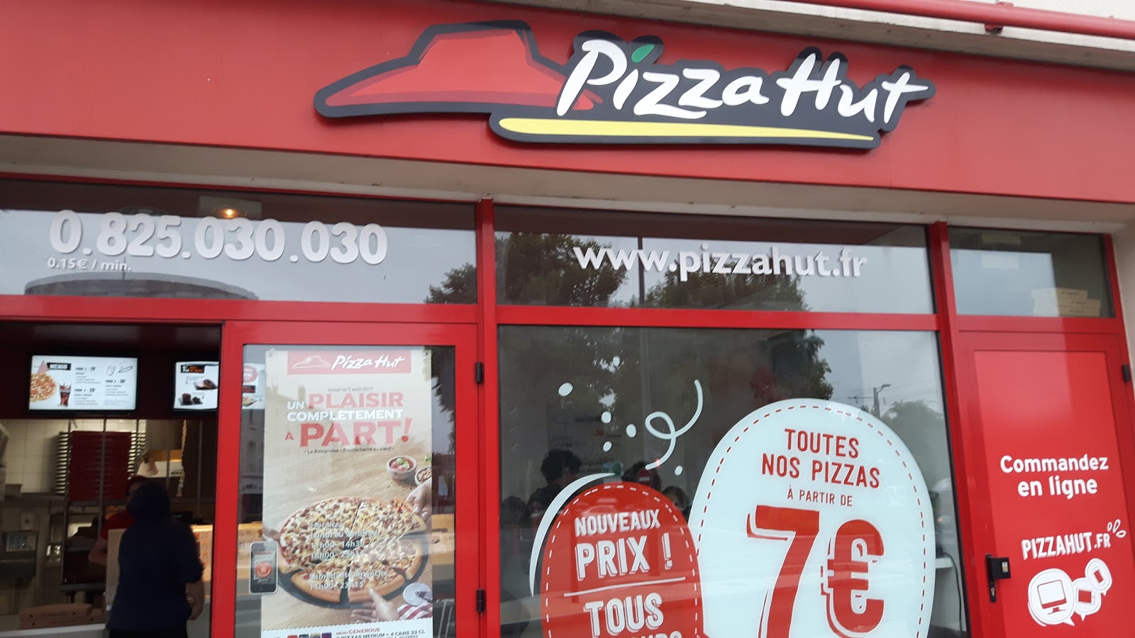 Pizza Hut Poitiers — photo 2