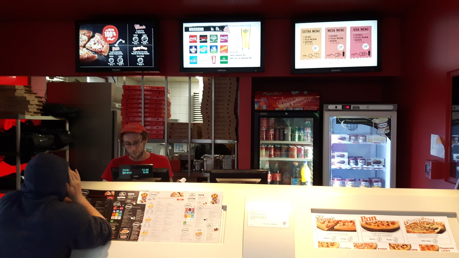 Pizza Hut Poitiers — photo 3