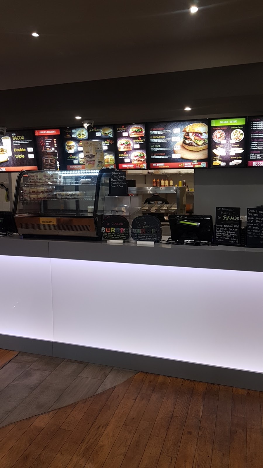 Family Burger — photo 9
