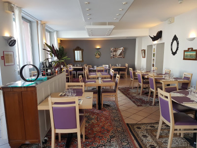 Hôtel du Commerce restaurant Bar — photo 1