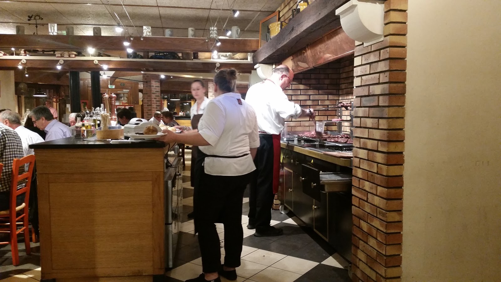 Grill Courtepaille - Poitiers Sud — photo 2