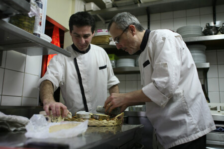 Saucisson et Beaujolais — photo 9