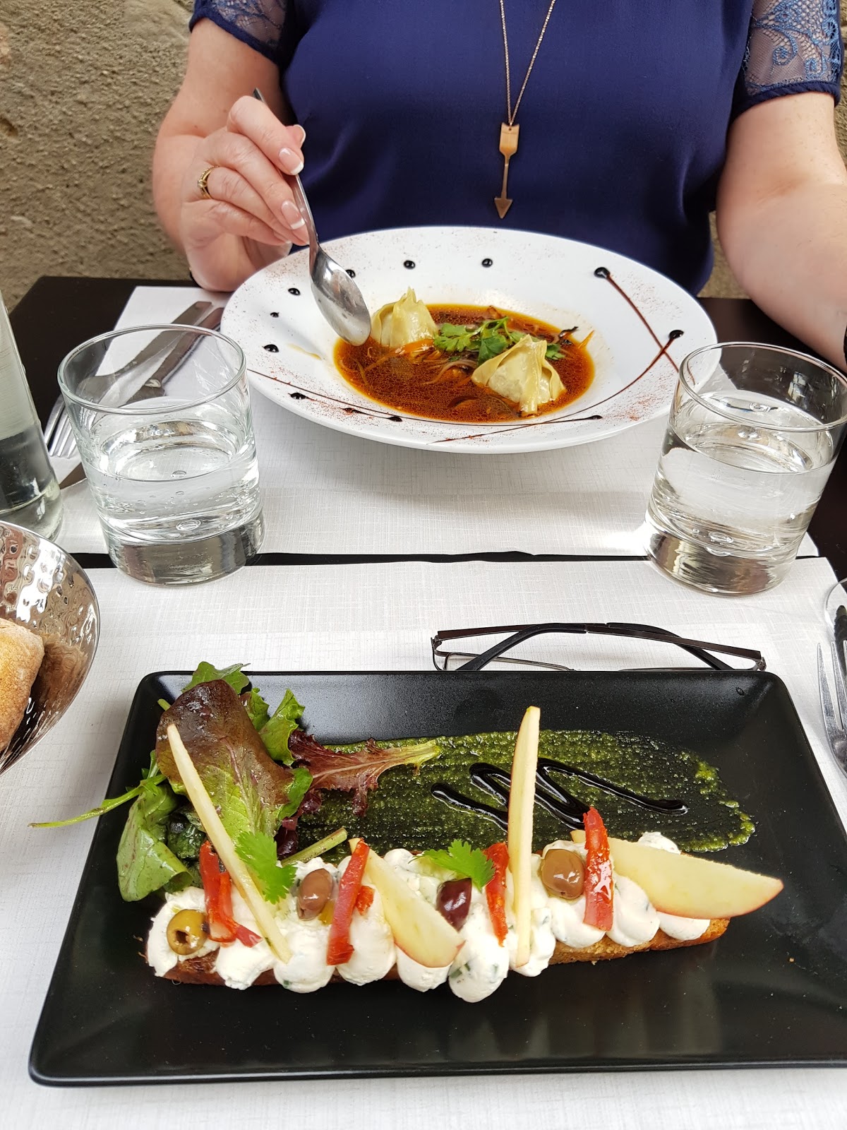 Le Bistro Volney