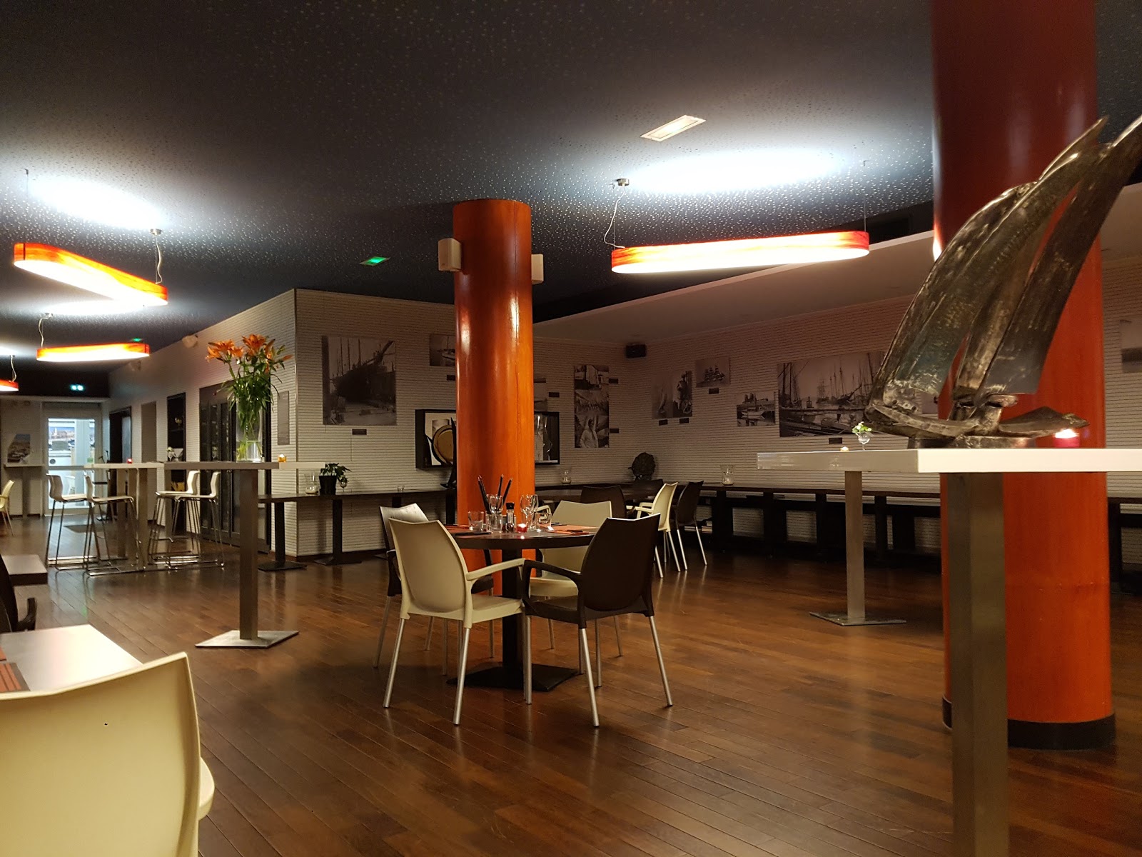 UNM — photo 1
