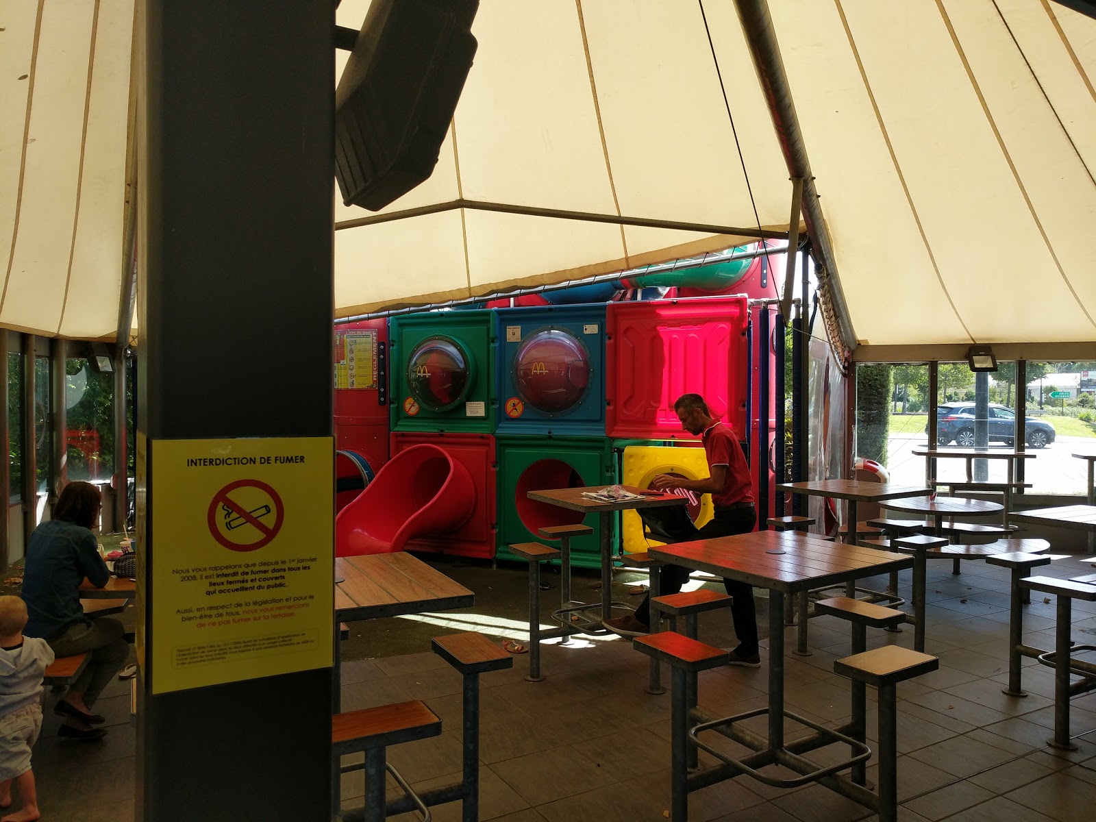 McDonald's Nîmes 7 Collines — photo 6