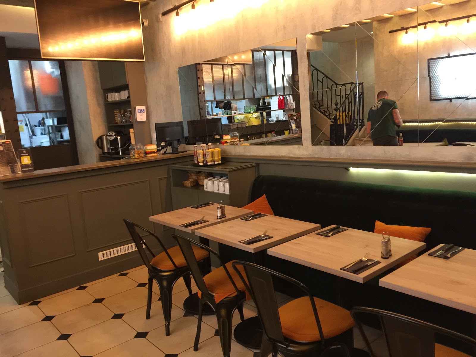 Le Butcher : Restaurant burger paris | restaurant brunch halal — photo 3