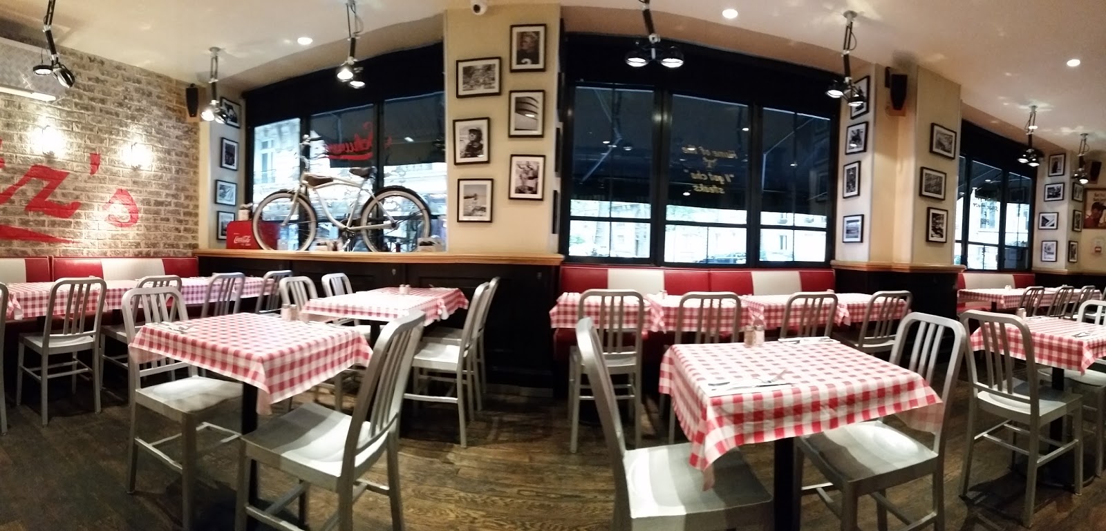 Schwartz's Deli — photo 1